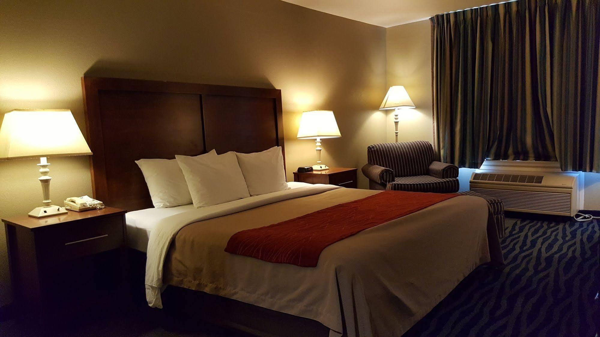 Comfort Inn & Suites Sequoia Kings Canyon Three Rivers Exteriér fotografie
